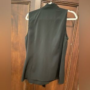 Ladies top size L